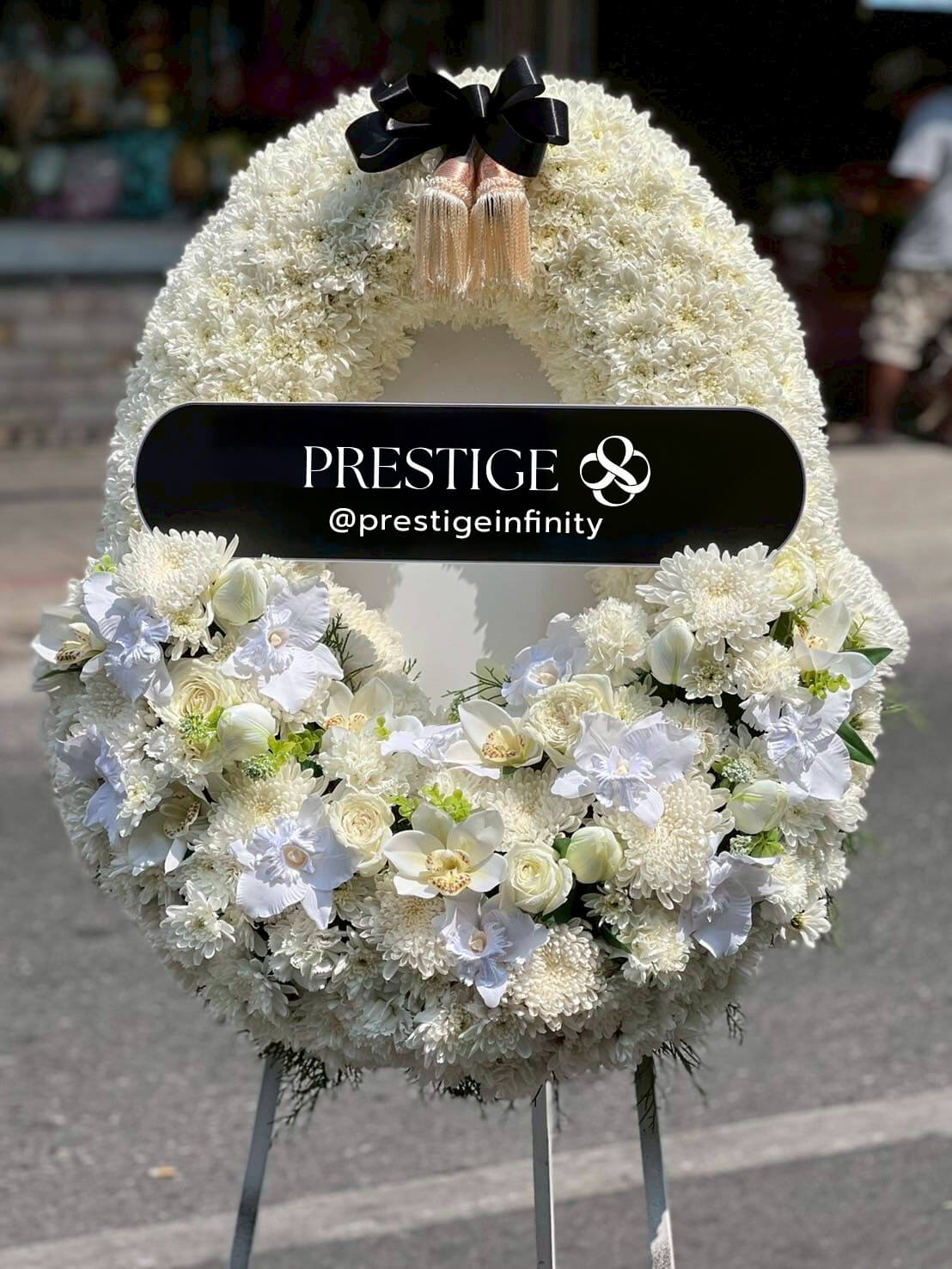 Funeral Flower & Hampers 1